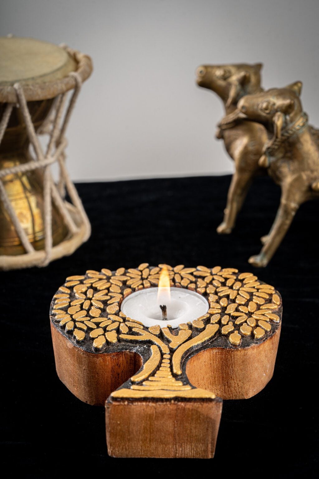 Handcrafted Sheesham Wood Block Lea Lights Holder – Tree of life image 1