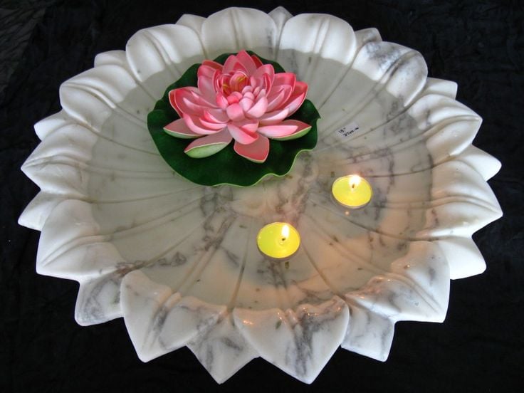 Floral Marble Urli image 1