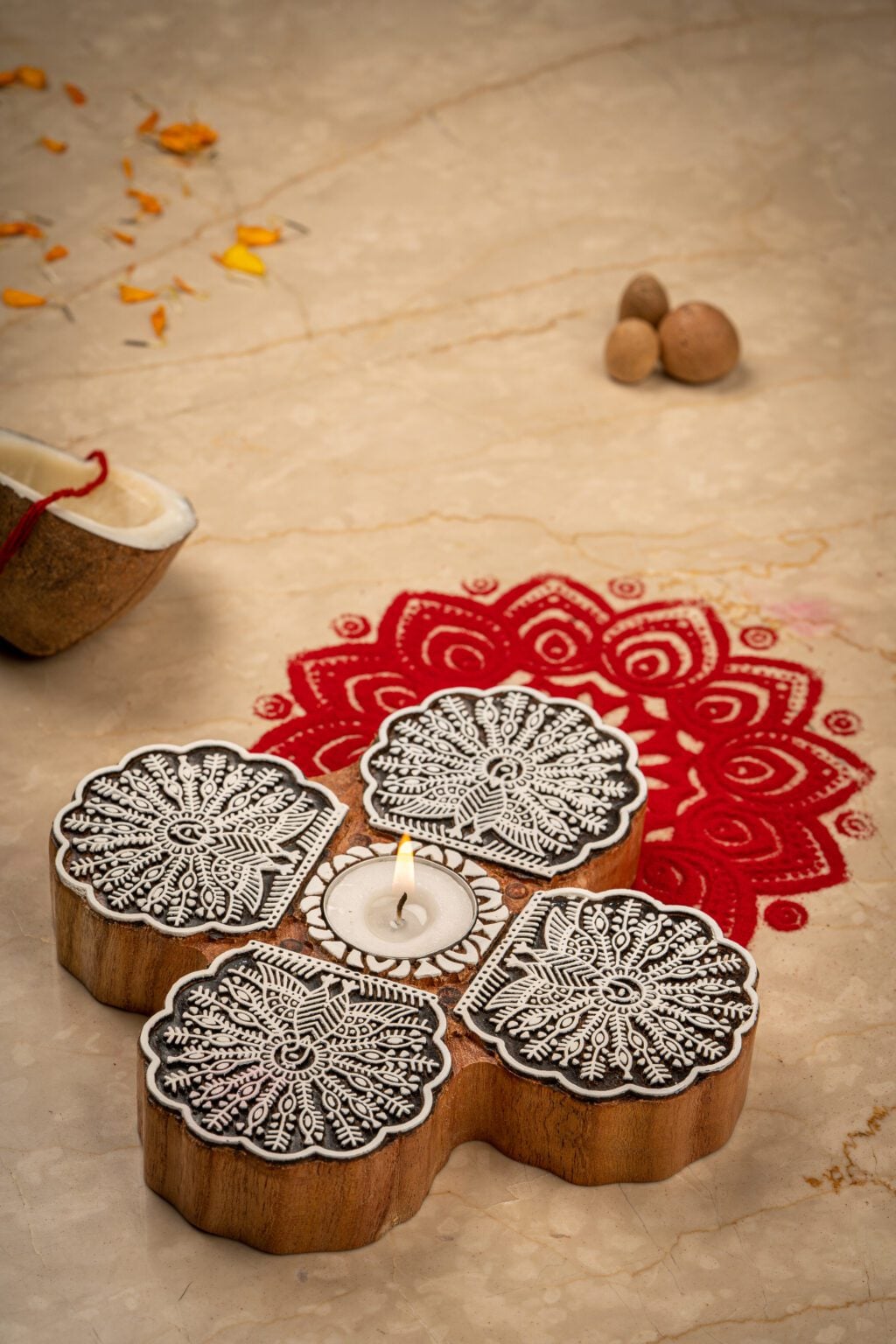 Handcrafted Sheesham Wood Block Lea Lights Holder – Palash image 1