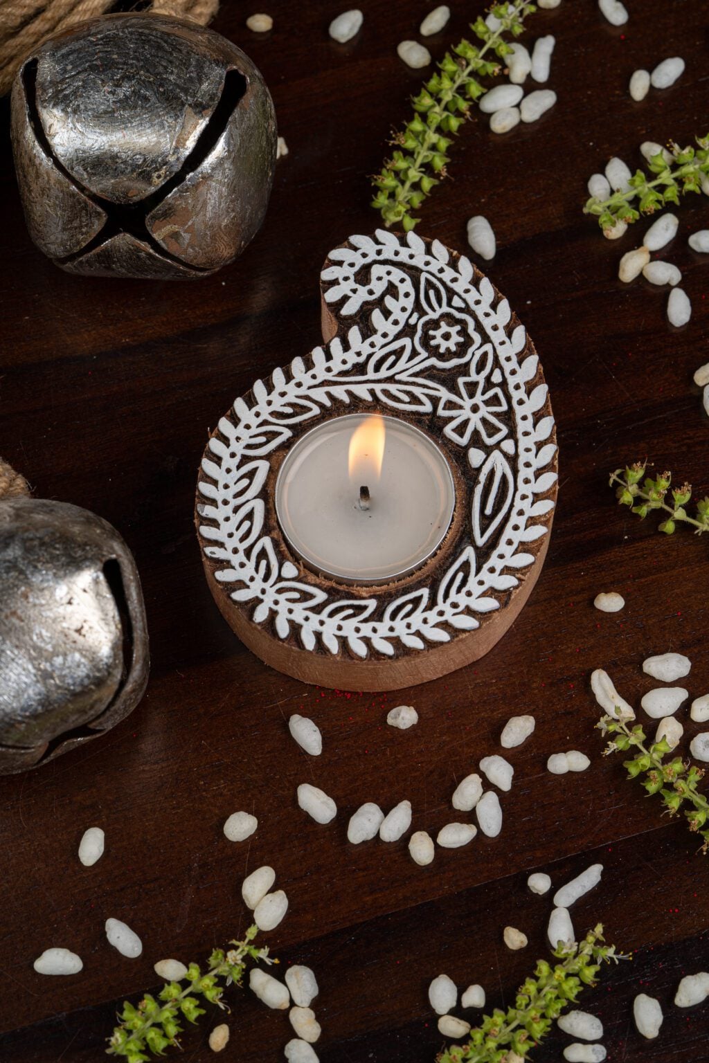 Handcrafted Sheesham Wood Block Lea Lights Holder – Pallava image 1
