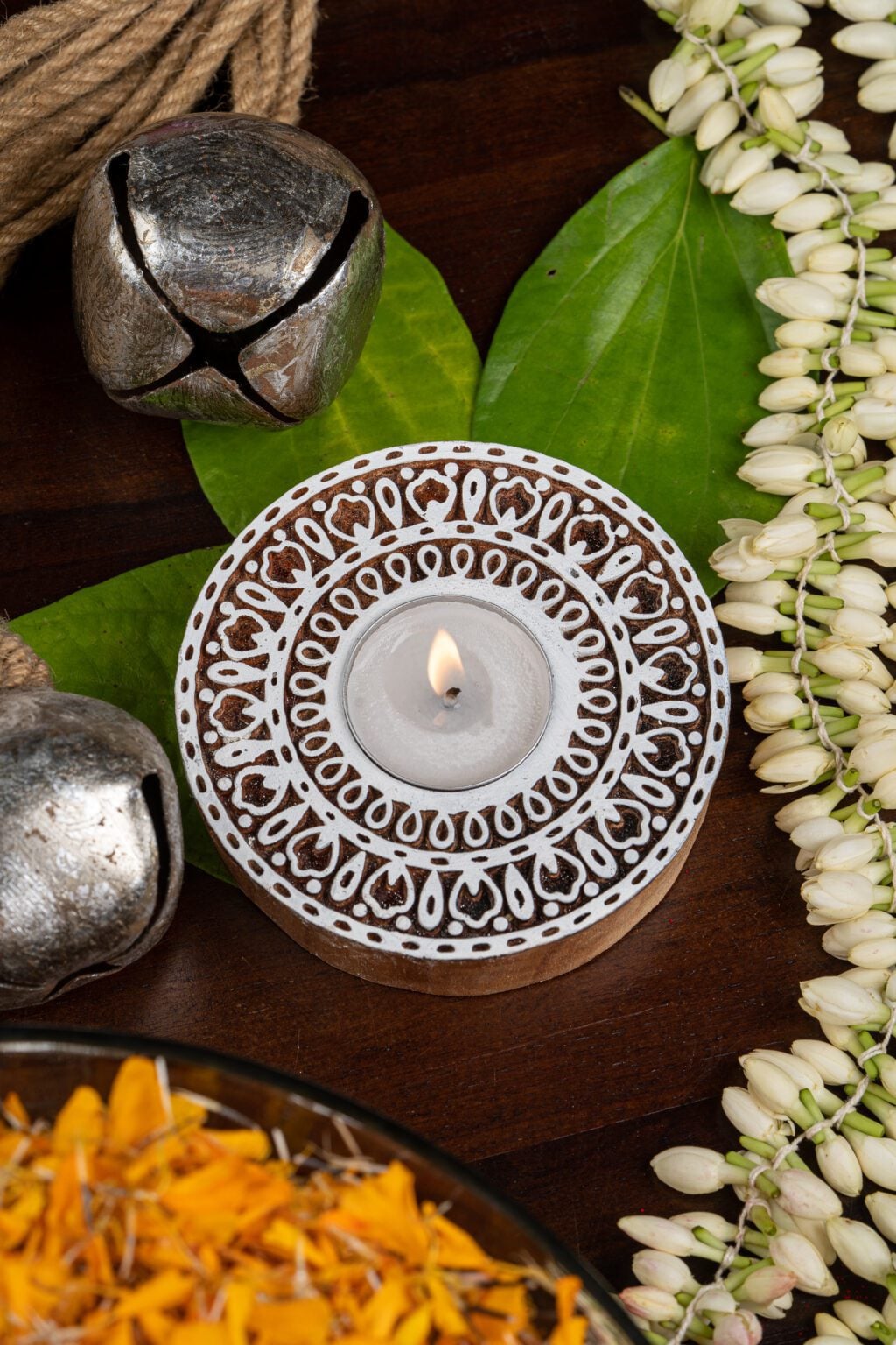 Handcrafted Sheesham Wood Block Lea Lights Holder – Chakram image 1
