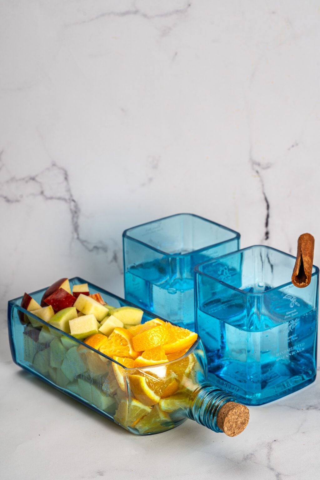 Stylish Serving platter from upcycled bottle and 2 glasses – Blue image 1
